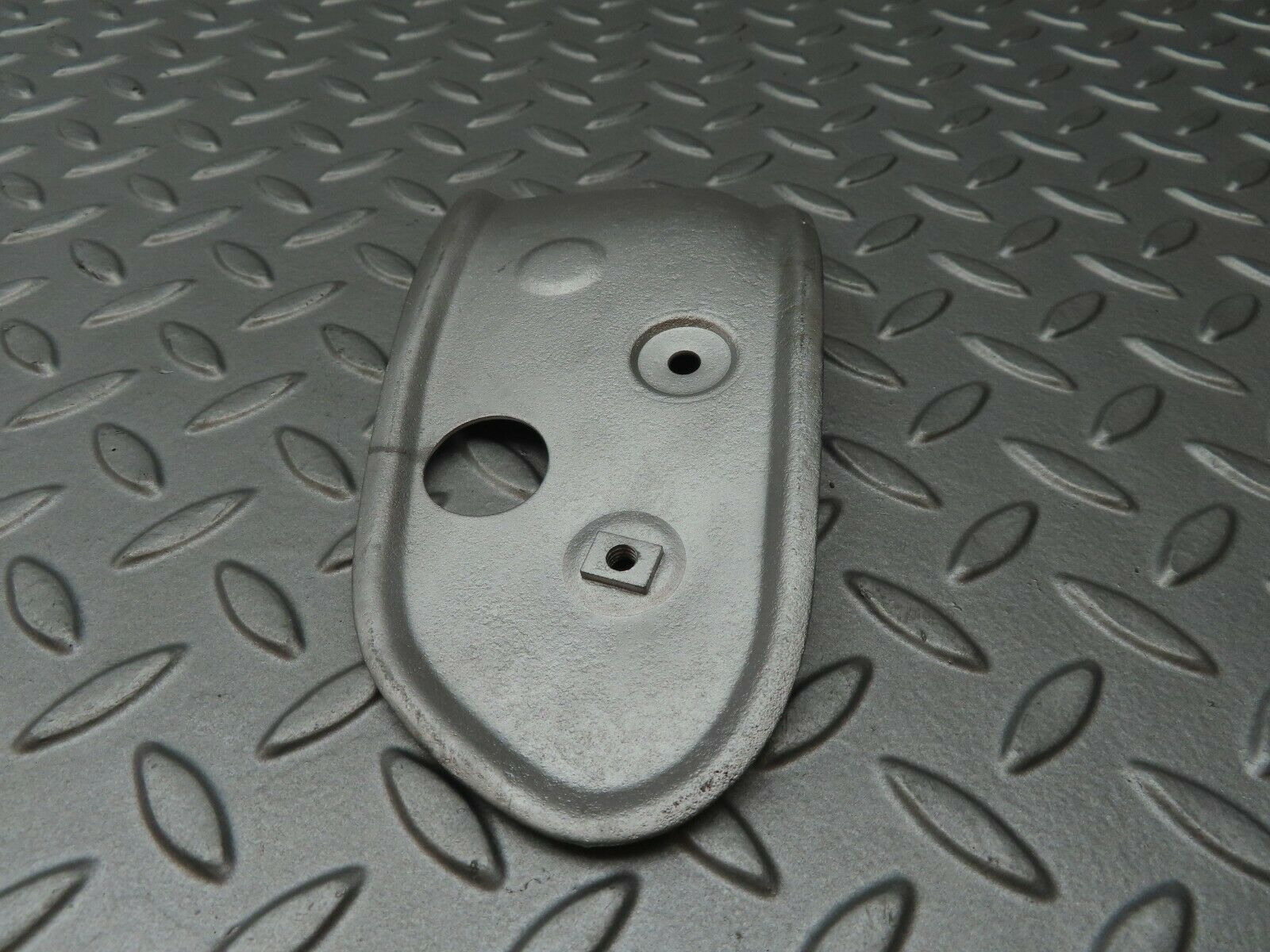 4231 Mercedes-Benz V123 240D LWB Rear Bumper Reinforcement Right 1238803416