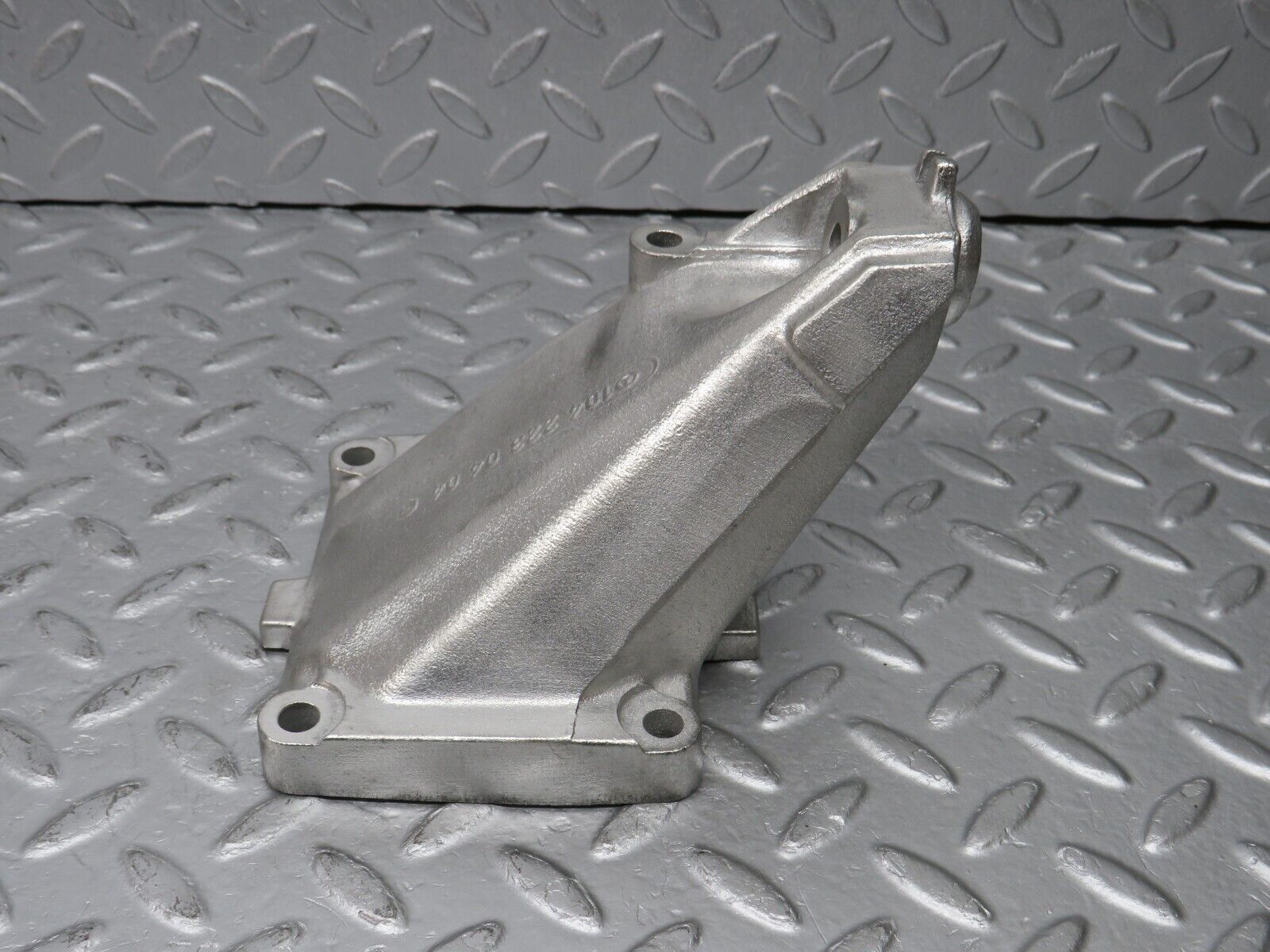 38626 Mercedes-Benz R129 280SL Coupe Engine Mount Bracket Left Side 1042230404