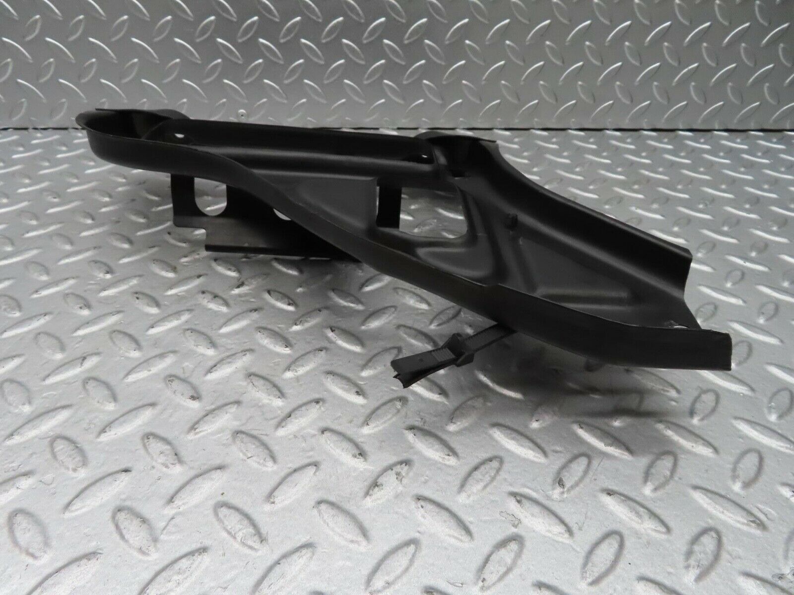 14463 Mercedes-Benz W116 350SE Relay Bracket