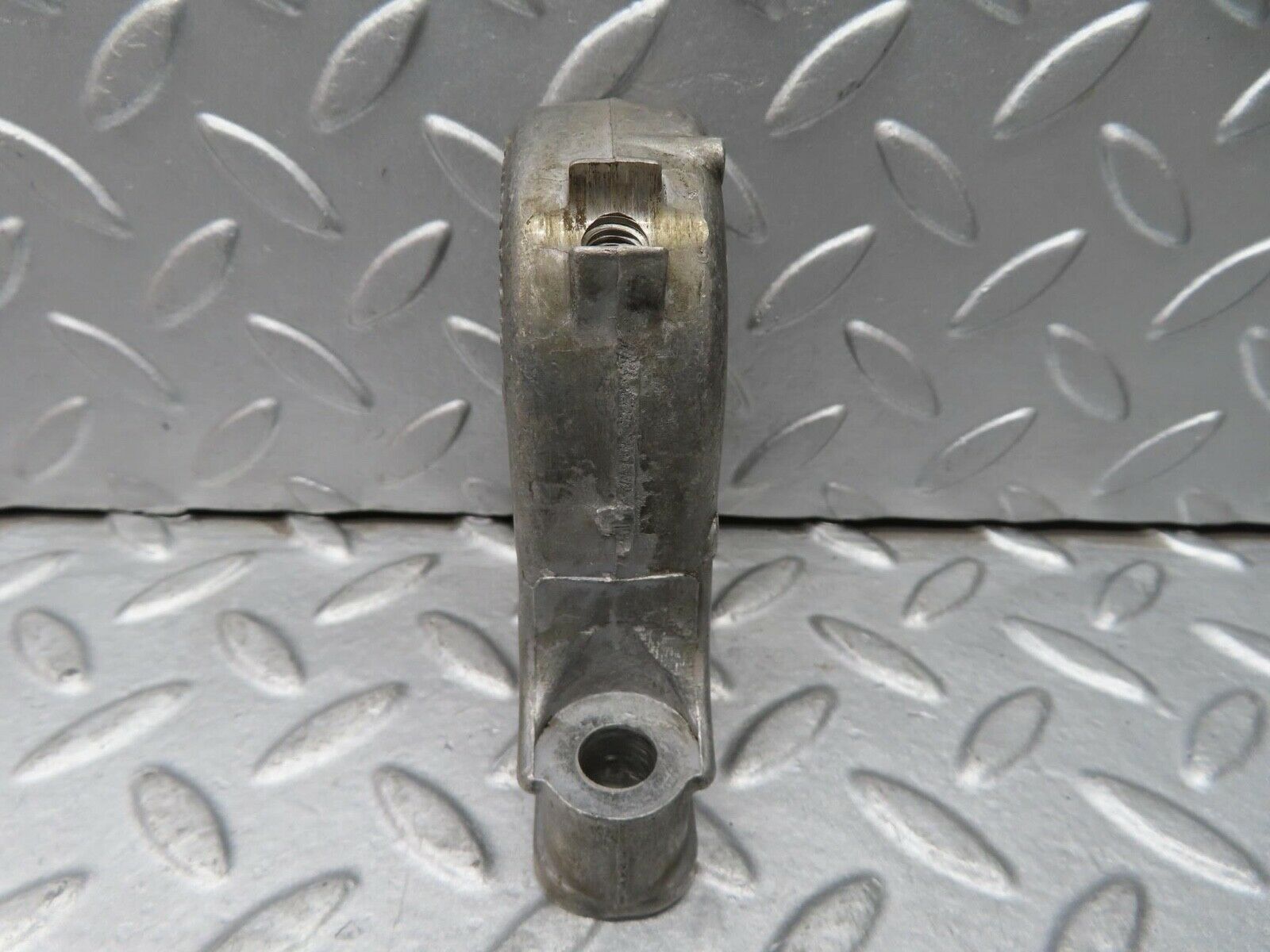 16717 Mercedes-Benz C107 380SLC Camshaft Tower Bearing 1160514612