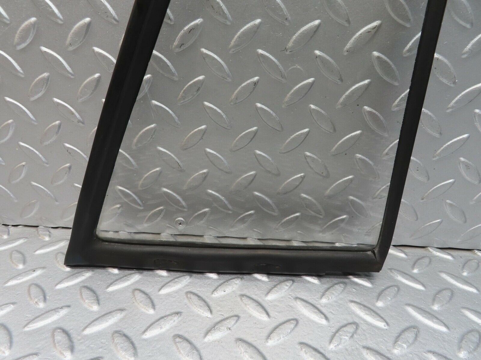 12912 Mercedes-Benz W111 220SE Rear Right Door Quarter Window