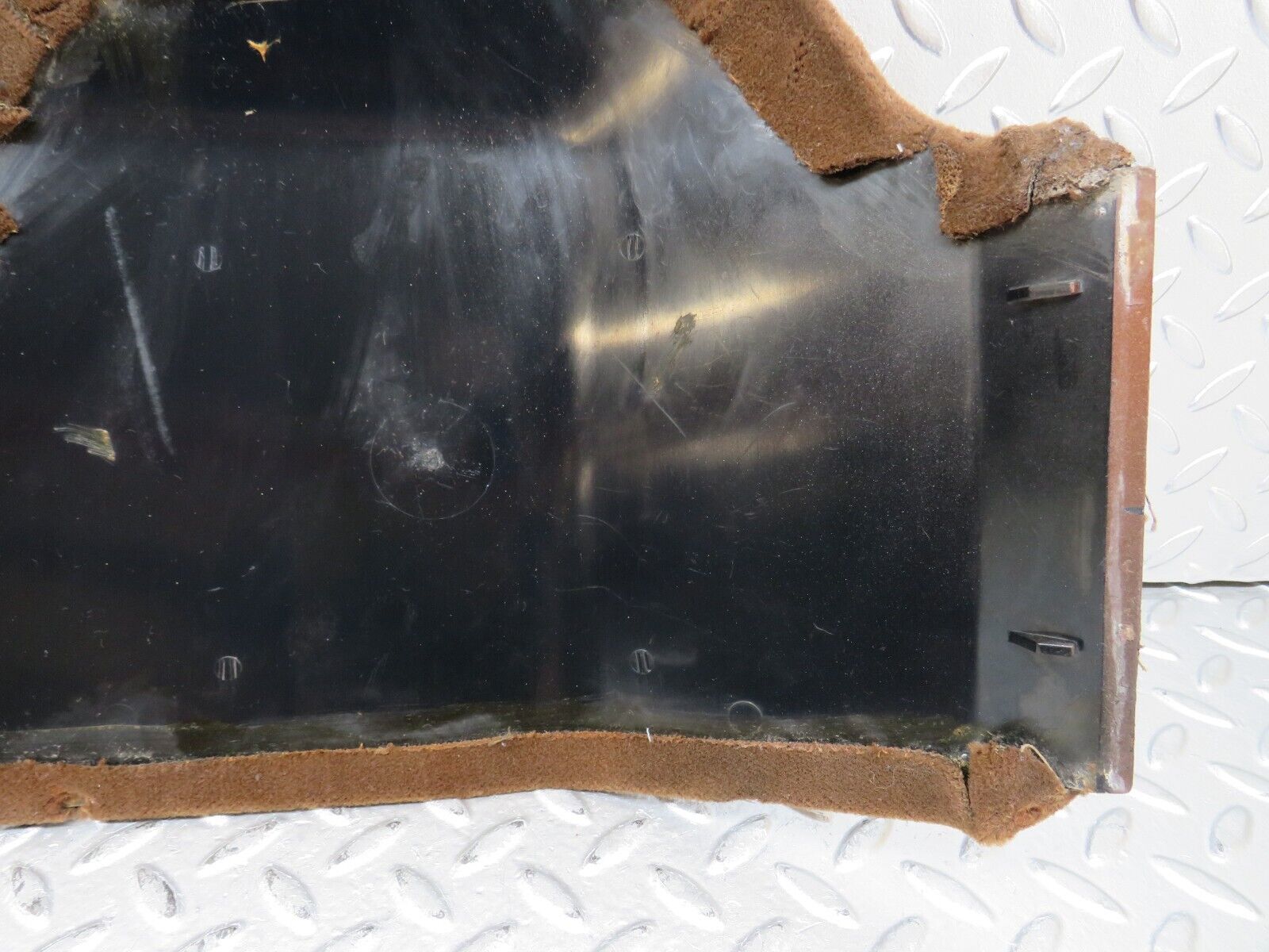 26167 Mercedes-Benz W116 450SE Front Left Kick Panel Brown 1406800380