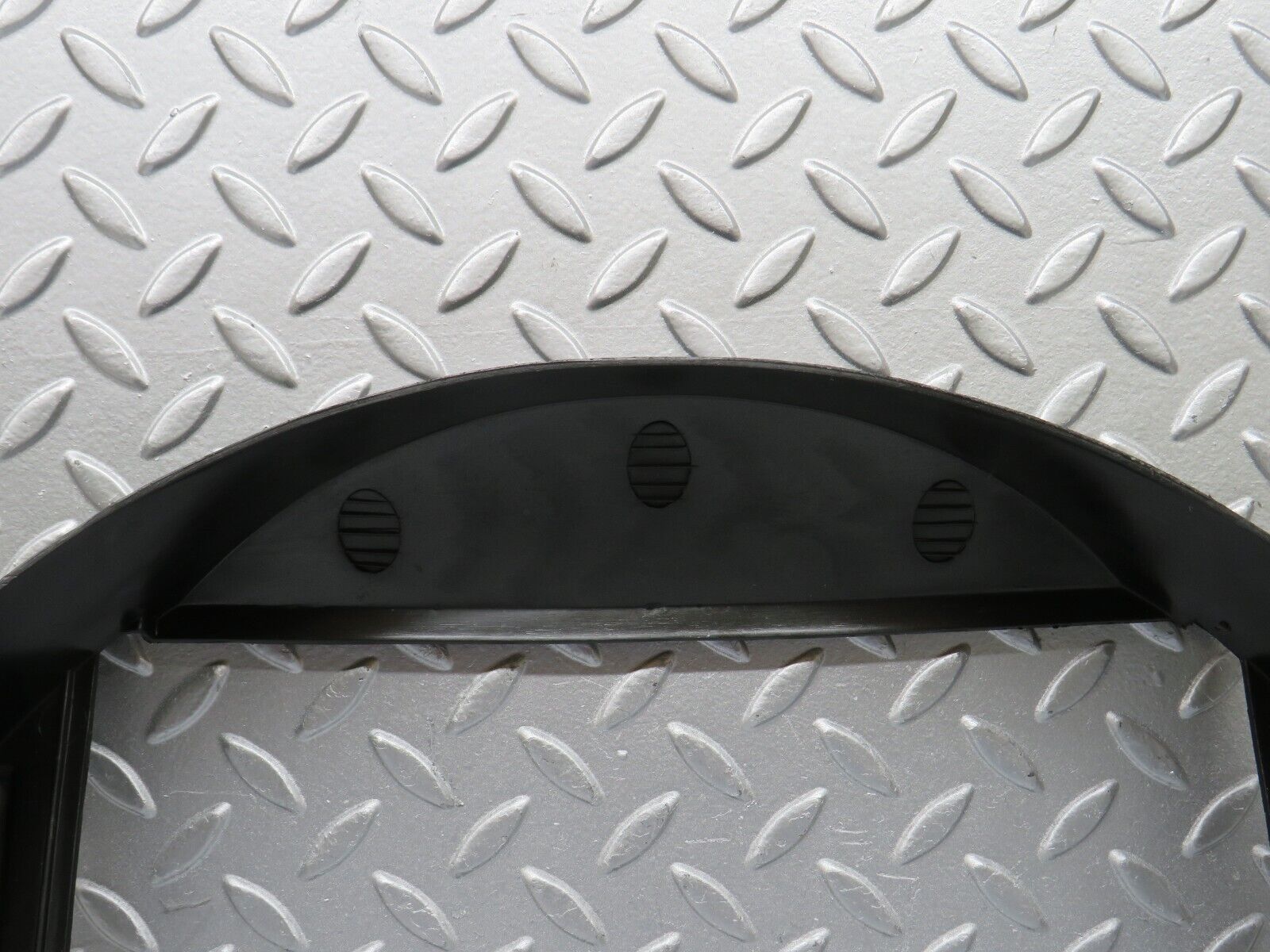 36653 Mercedes-Benz W201 190E 2.0L Engine Fan Shroud 2015050755