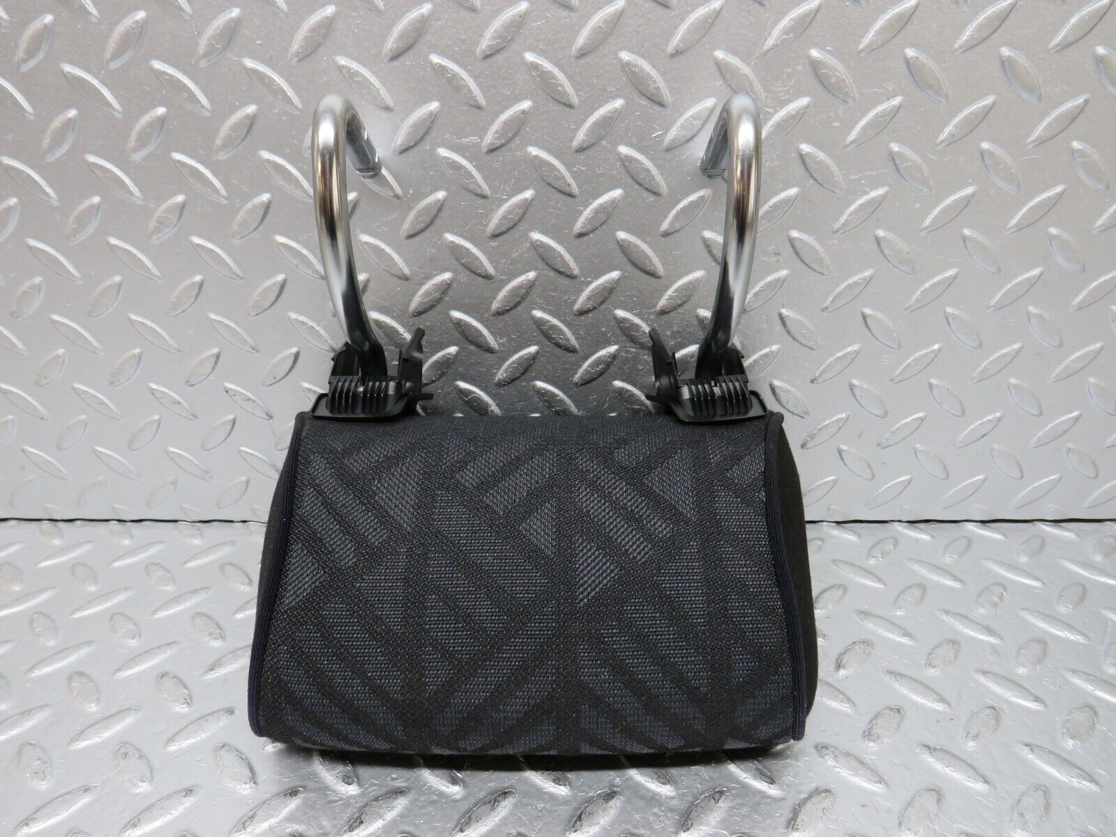 33388 Mercedes-Benz W202 C180 Rear Headrest