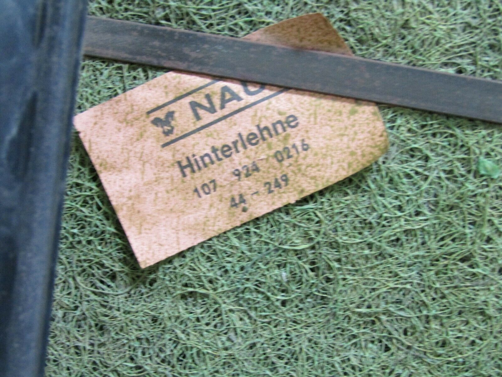 3257 Mercedes-Benz C107 350SLC Coupe Coupe Rear Seat Blue Fabric 1079240216