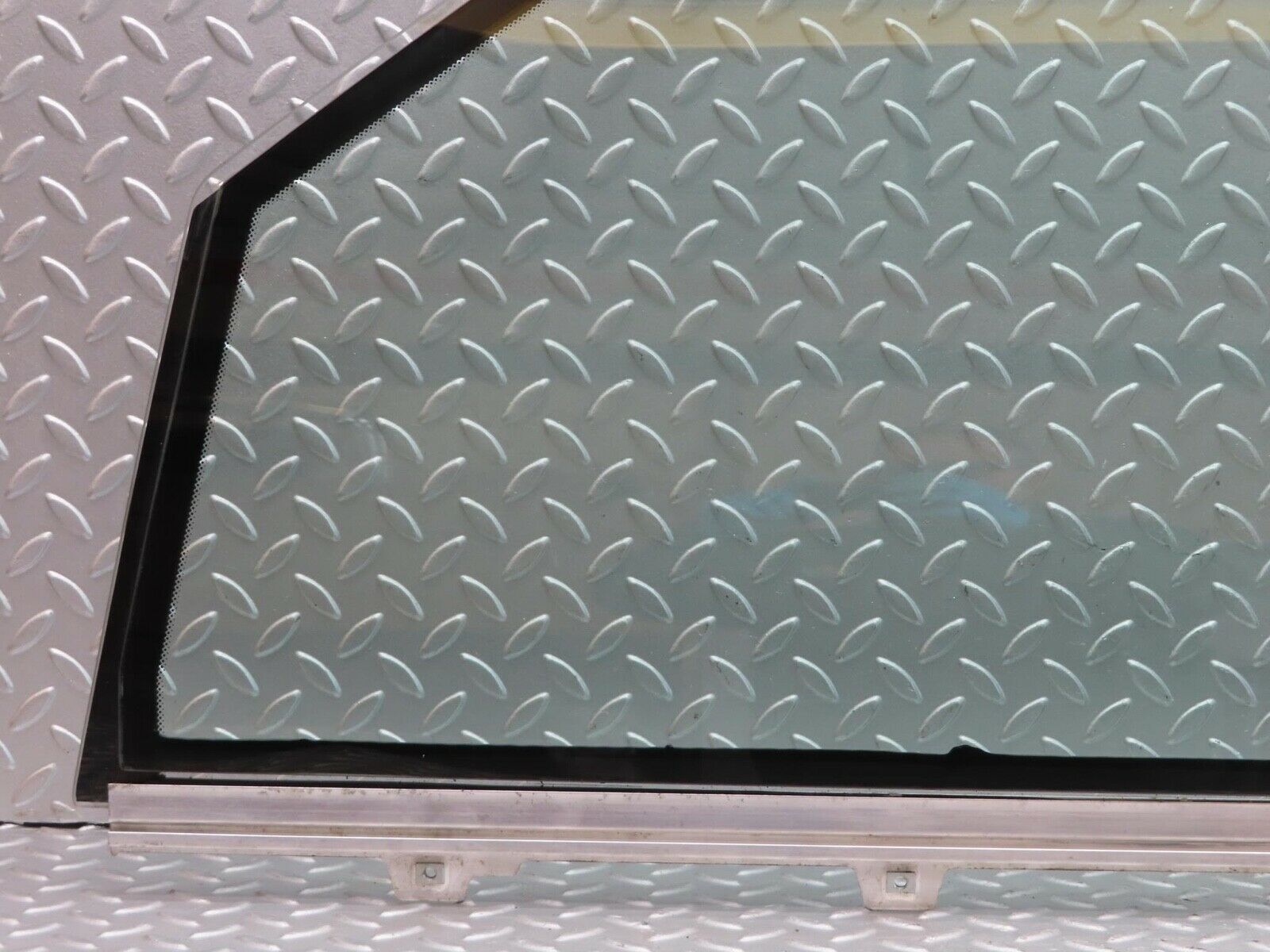 15165 Mercedes-Benz W140 S320 Front Left Door Double Window Glass