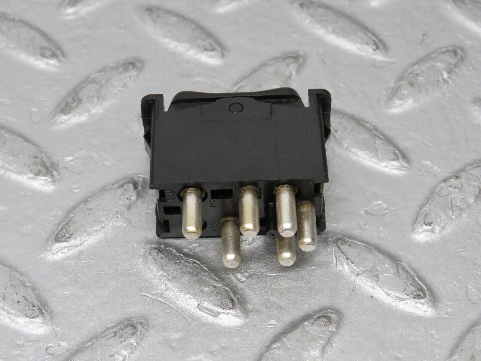 36085 Mercedes-Benz W126 420SE Rear Electric Window Switch 1268206310