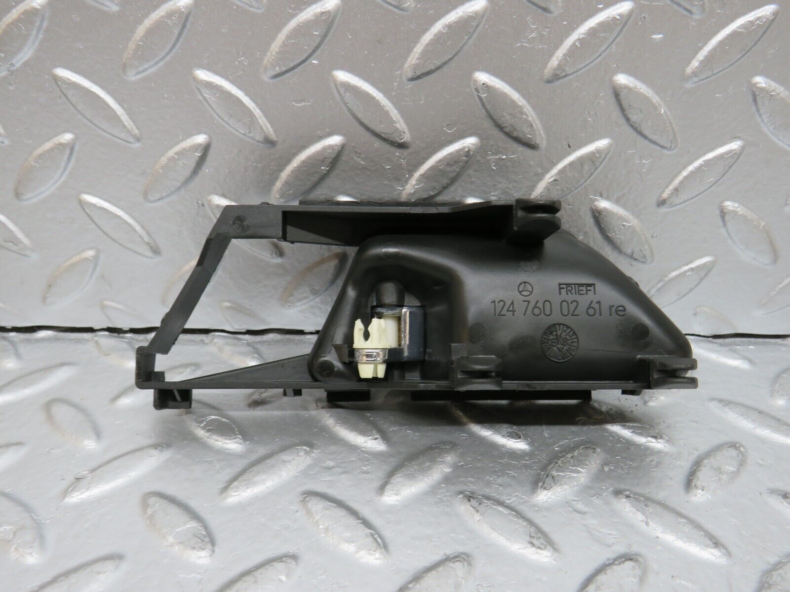 29347 Mercedes-Benz W124 230E Interior Door Handle Front Right 1247600261