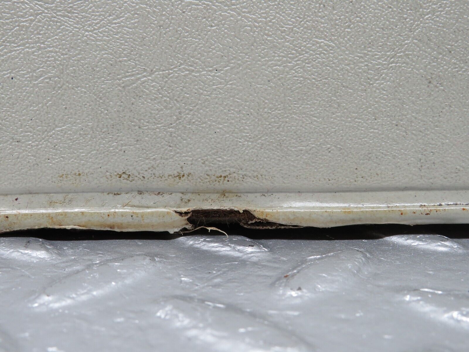 40336 Mercedes-Benz W110 230 Front Right Door Card Grey