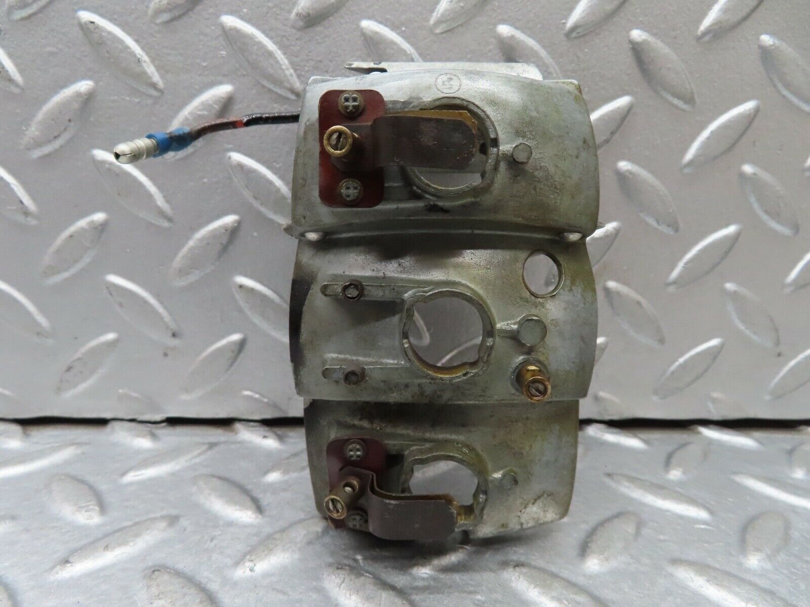 18937 Mercedes-Benz W121 190b Ponton Tail Light Bulb Holder