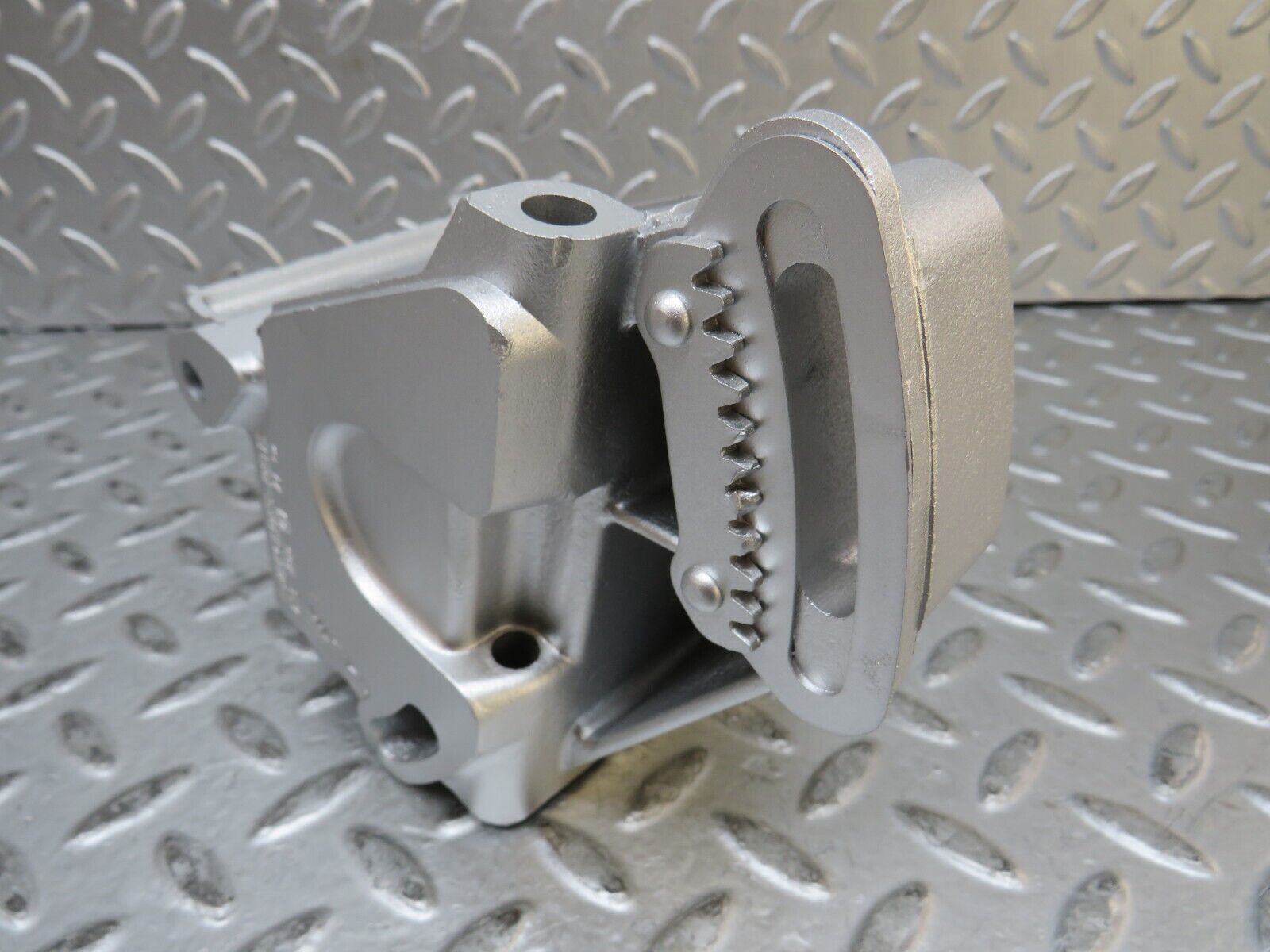 28709 Mercedes-Benz W123 230E Power Steering Pump Bracket 1234660241