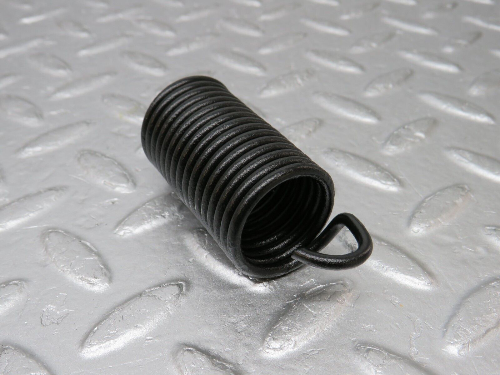 37483 Mercedes-Benz W109 300SEL Accelerator Pedal Linkage Spring