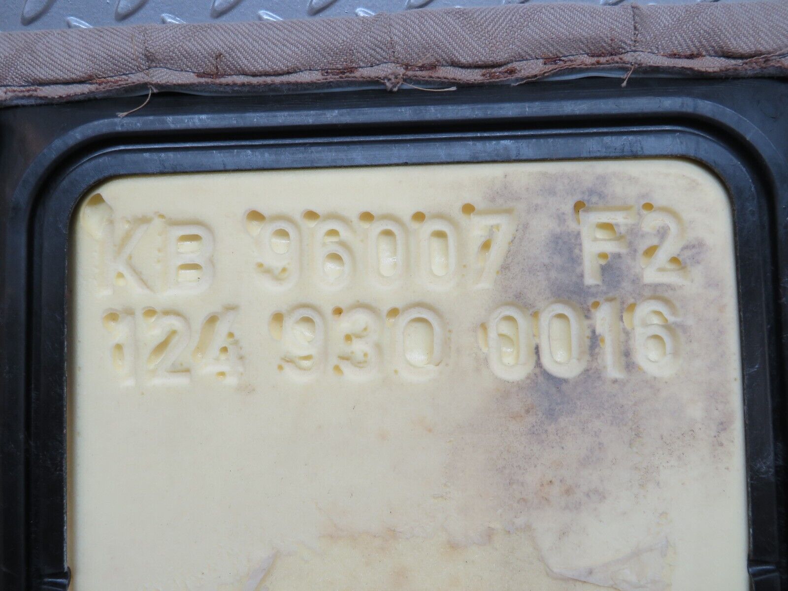 27824 Mercedes-Benz S124 300TE Third Row Seat Bench 1249300016