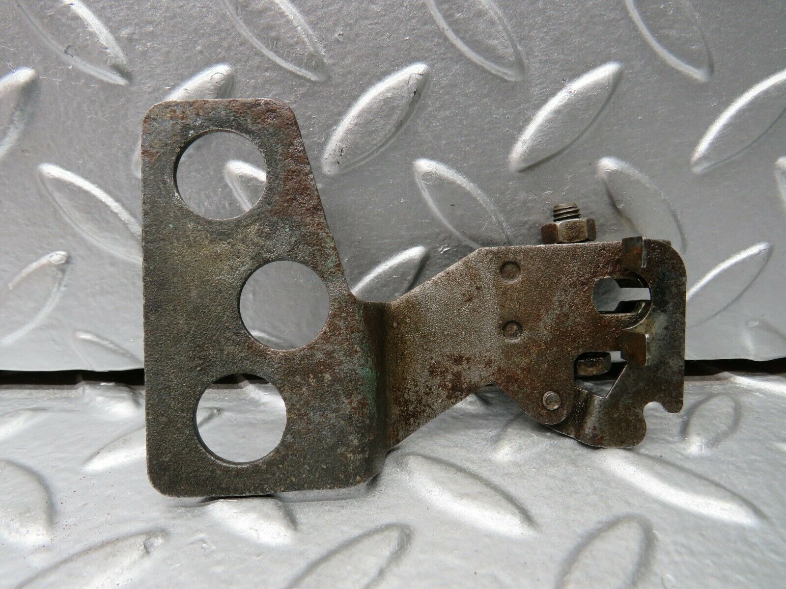 22904 Mercedes-Benz C107 450SLC Coupe Gearbox Linkage