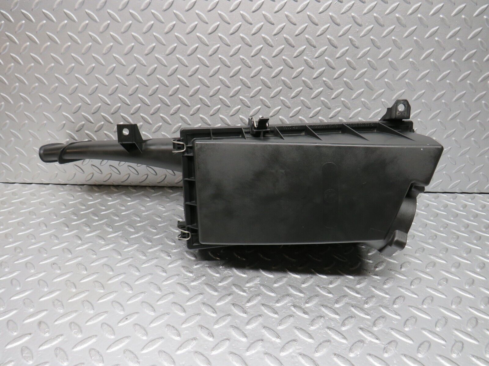 38442 Mercedes-Benz R129 280SL Air Filter Box Housing 0030947304 1040900501