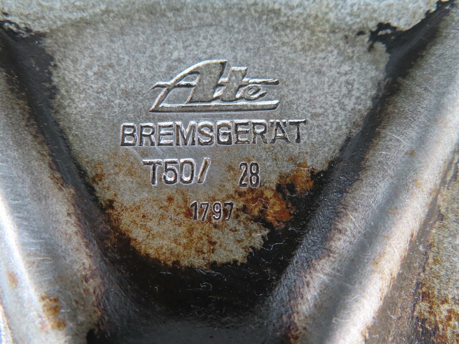 18950 Mercedes-Benz W121 190b Ponton Brake Booster Ate T50/28