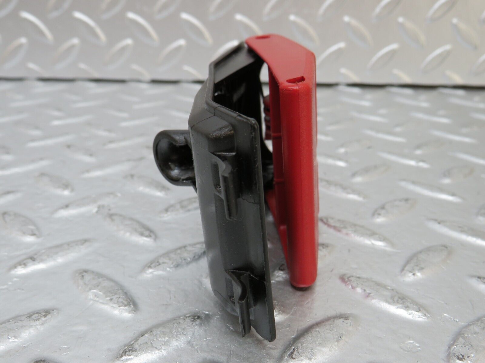 25902 Mercedes-Benz W124 280E Hood Opener Bonnet Opener Release