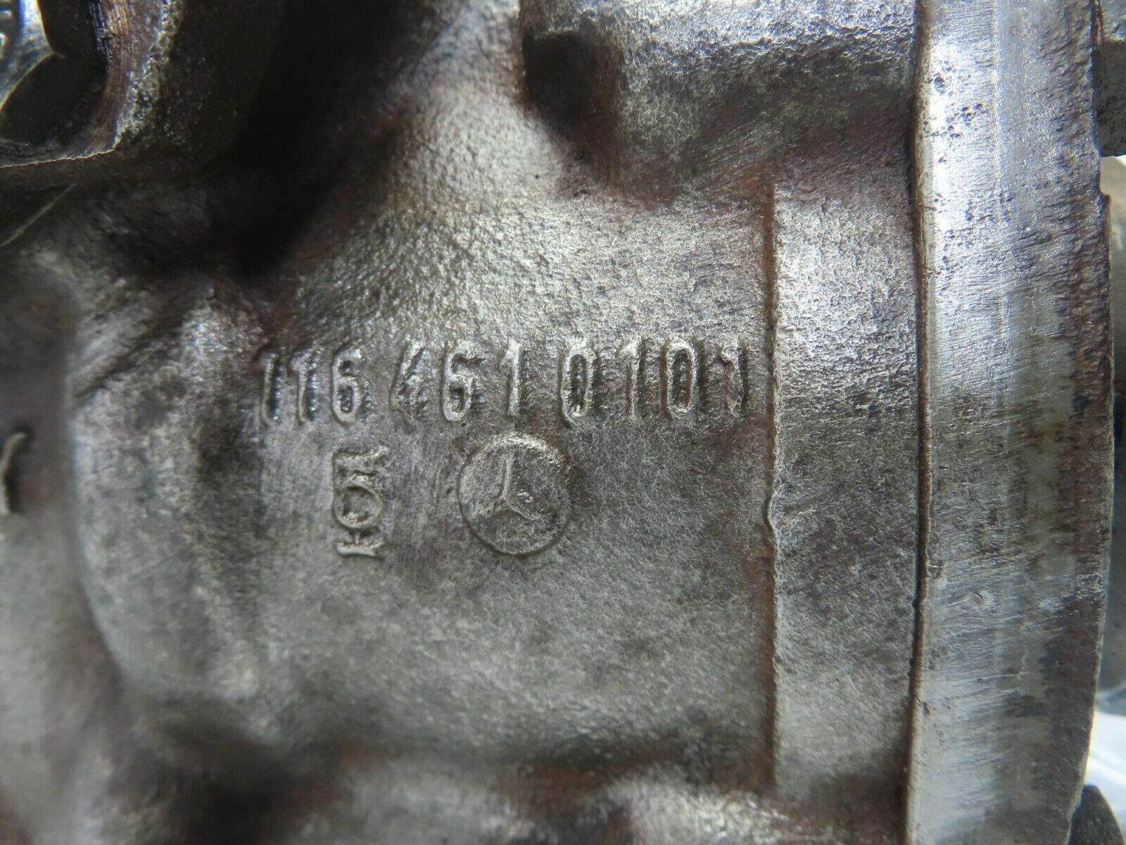 9787 Mercedes-Benz C123 280CE Coupe Steering Box 1164610101