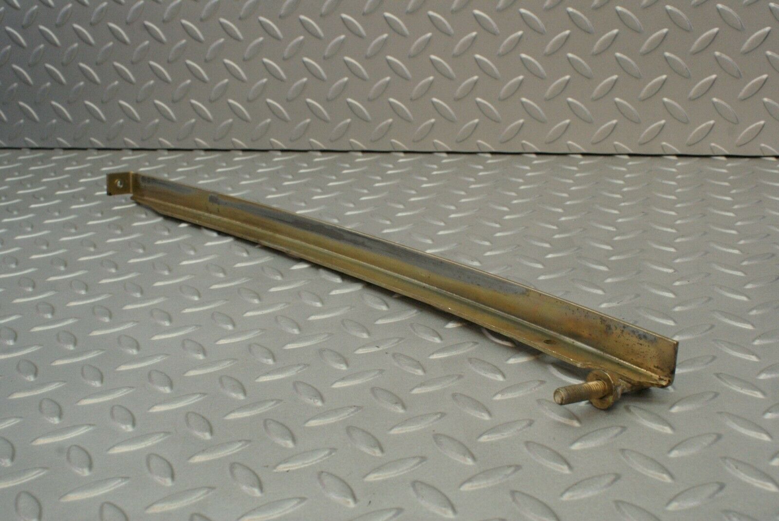 3042 Mercedes-Benz C123 280CE Coupe Rear Right Window Guide Rail
