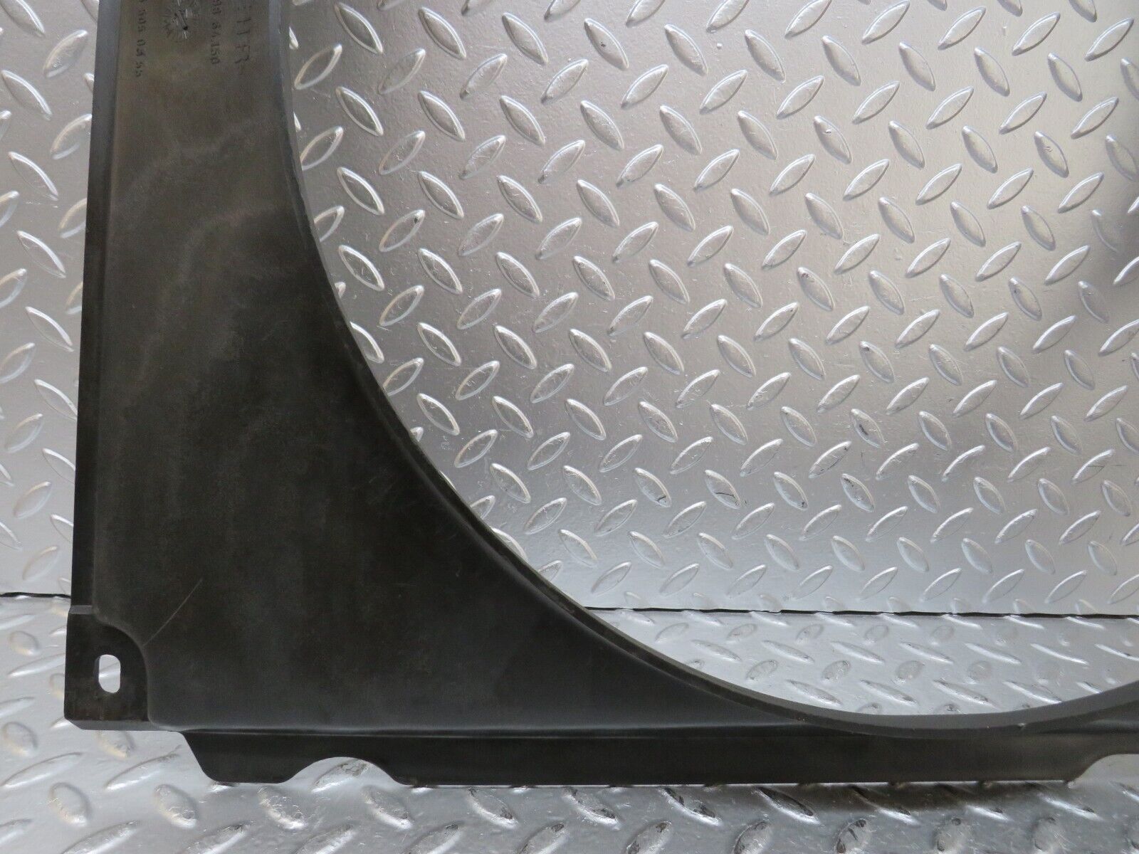 26303 Mercedes-Benz W116 450SE Radiator Shroud Fan Cover 1165050355