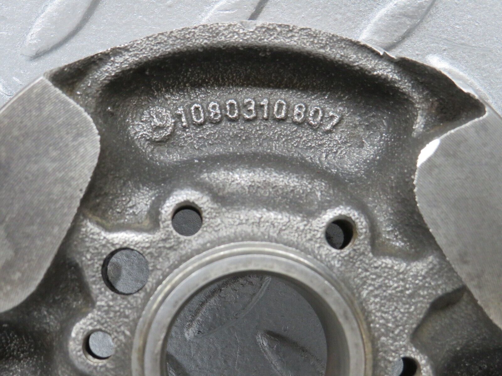 37700 Mercedes-Benz W108 280S Crankshaft Vibration Damper 1080310807