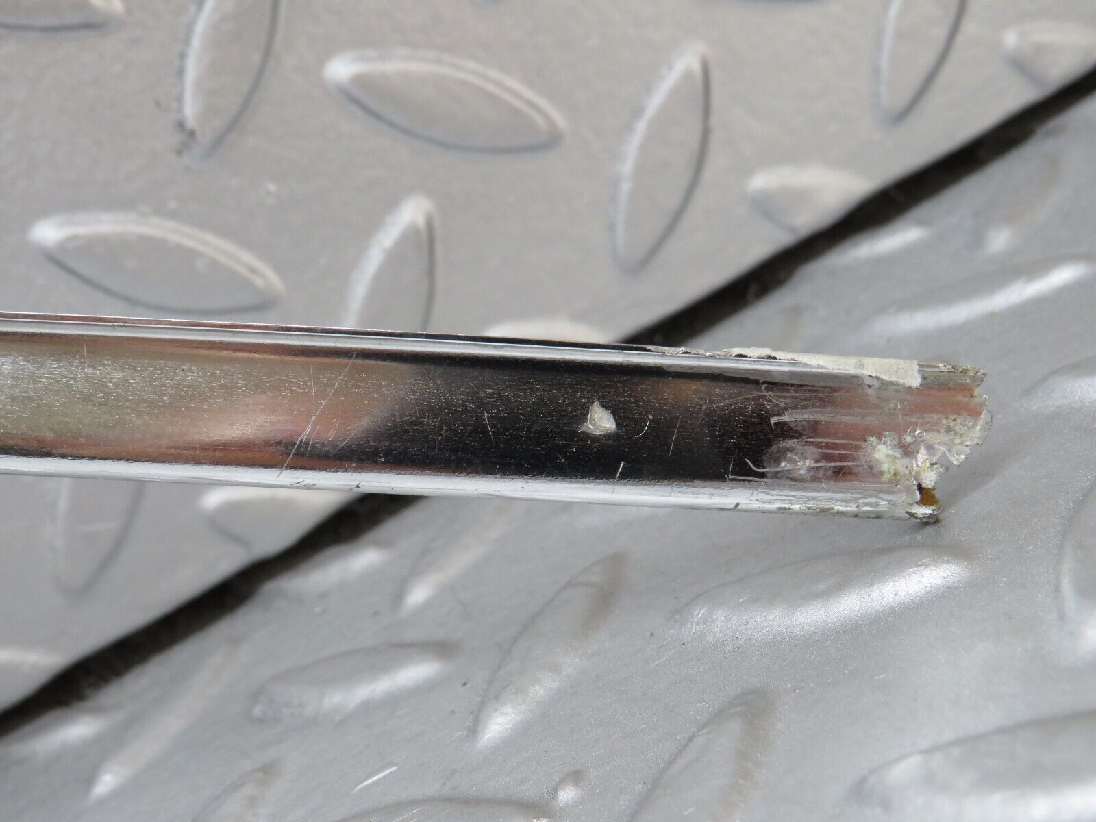 35866 Mercedes-Benz W108 Rear Right Door Window Chrome Trim