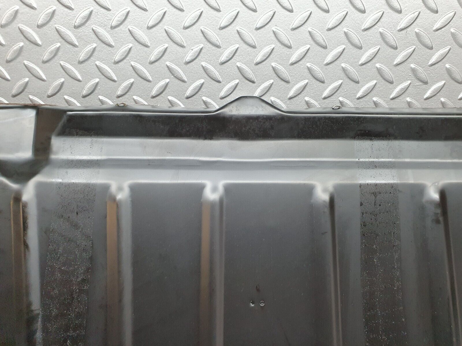 41066 Mercedes-Benz W126 300SE Fuel Tank Cover Plate