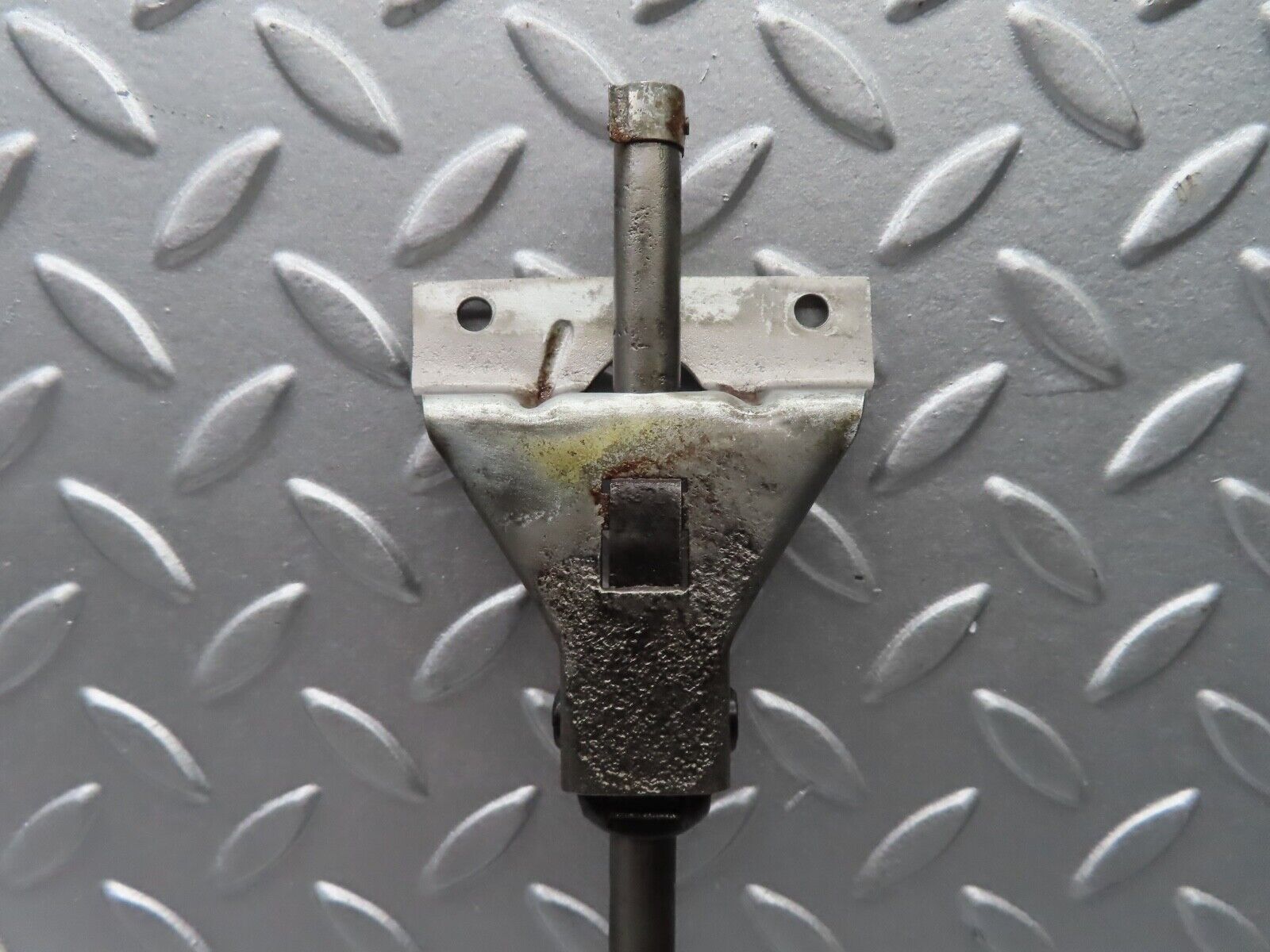 20350 Mercedes-Benz W114 280CE Coupe Power Sunroof Mechanism