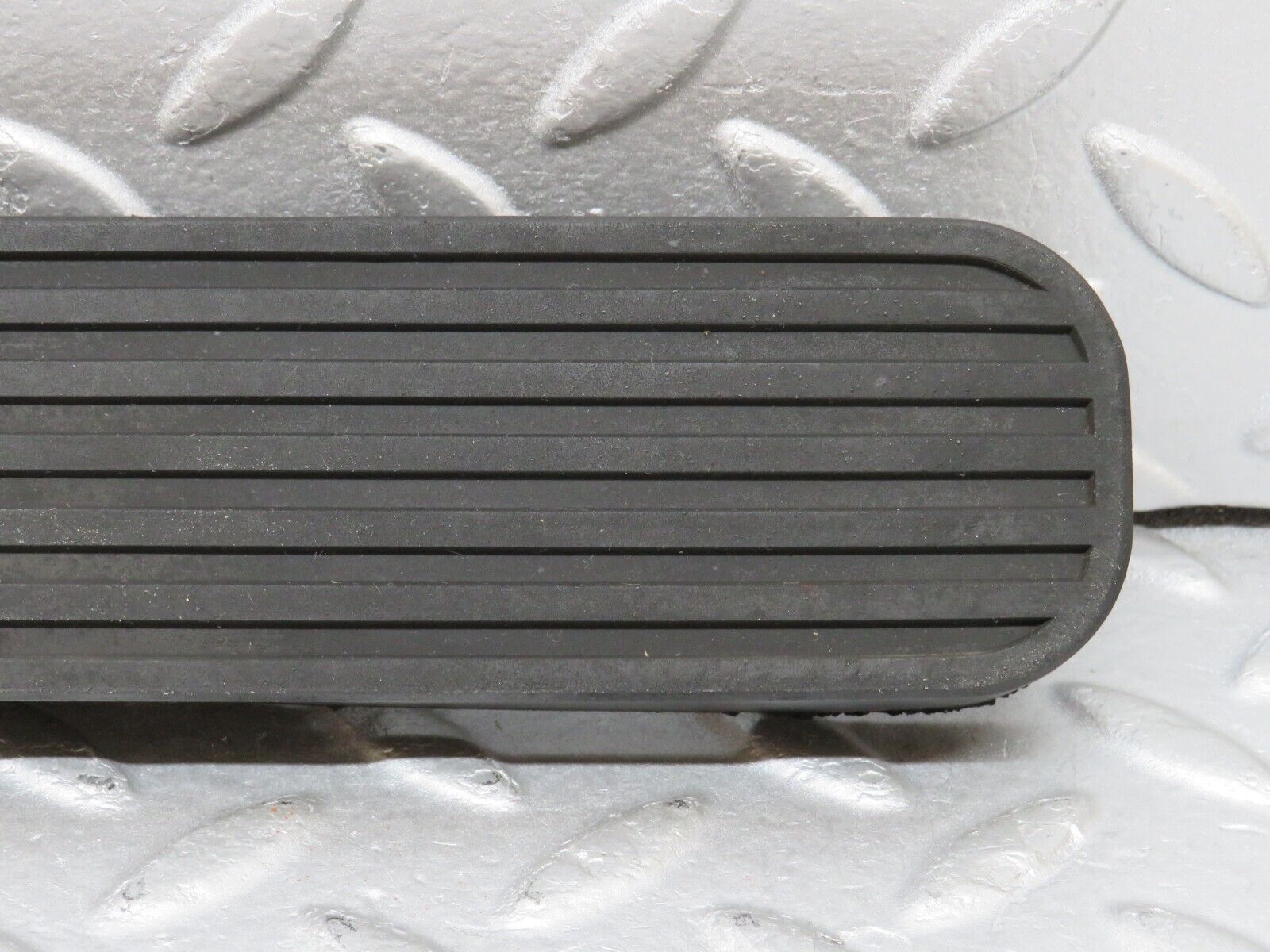 35846 Mercedes-Benz W108 Accelerator Pedal Rubber 1103000002