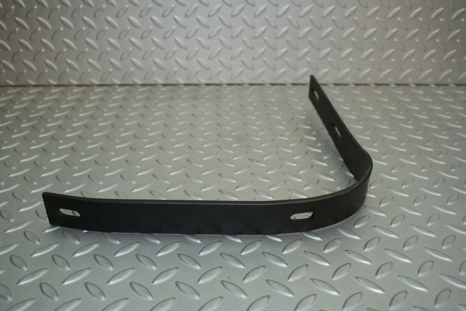 2704 Mercedes-Benz W120 PONTON Front Left Bumper Bracket Holder