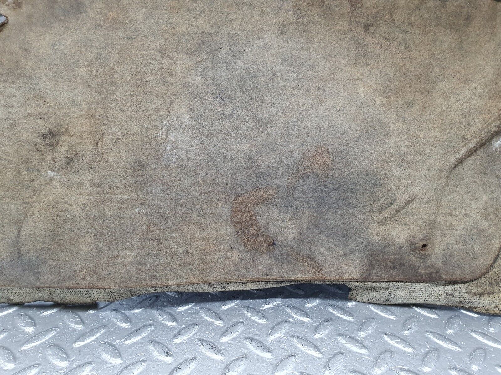 40721 Mercedes-Benz W123 300D Centre Console Carpet Left Side Black