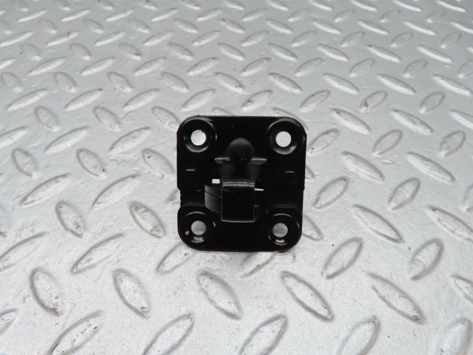 14292 Mercedes-Benz W116 350SE Bonnet Lock Catch