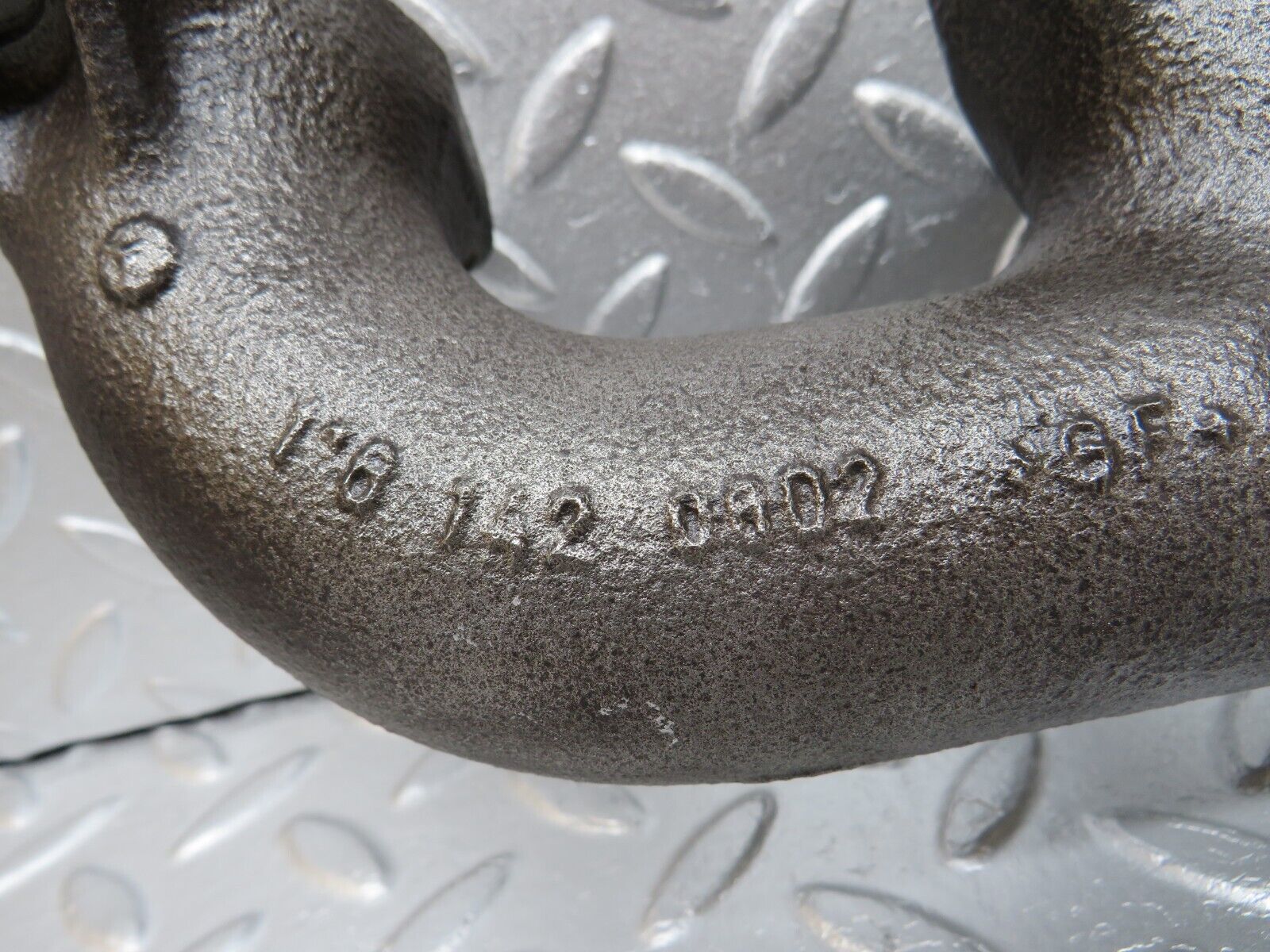 34636 Mercedes-Benz C126 380SEC Exhaust Manifold Right 1161420602 1161420702