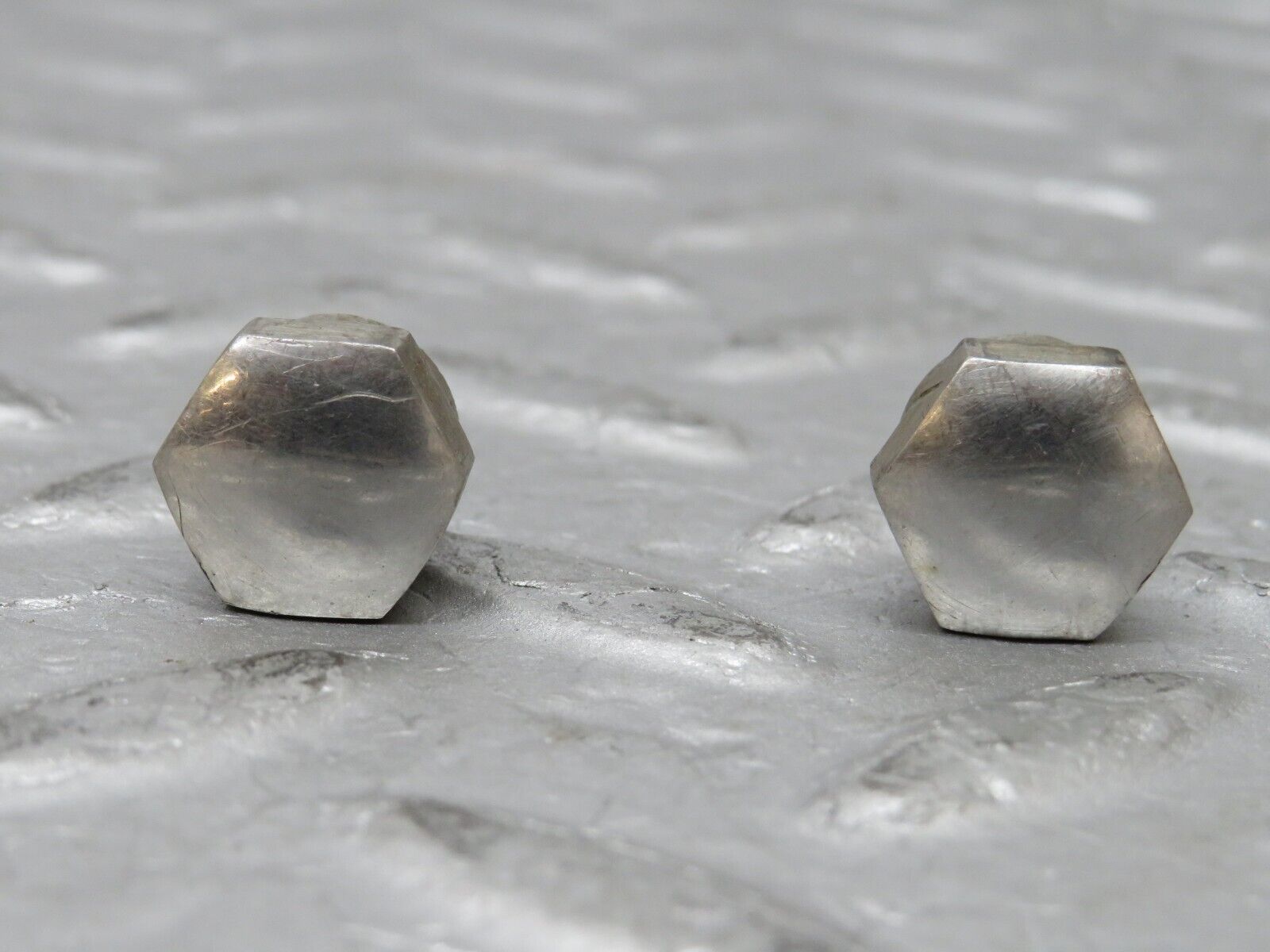 35755 Mercedes-Benz W108 Wiper Chrome Nut