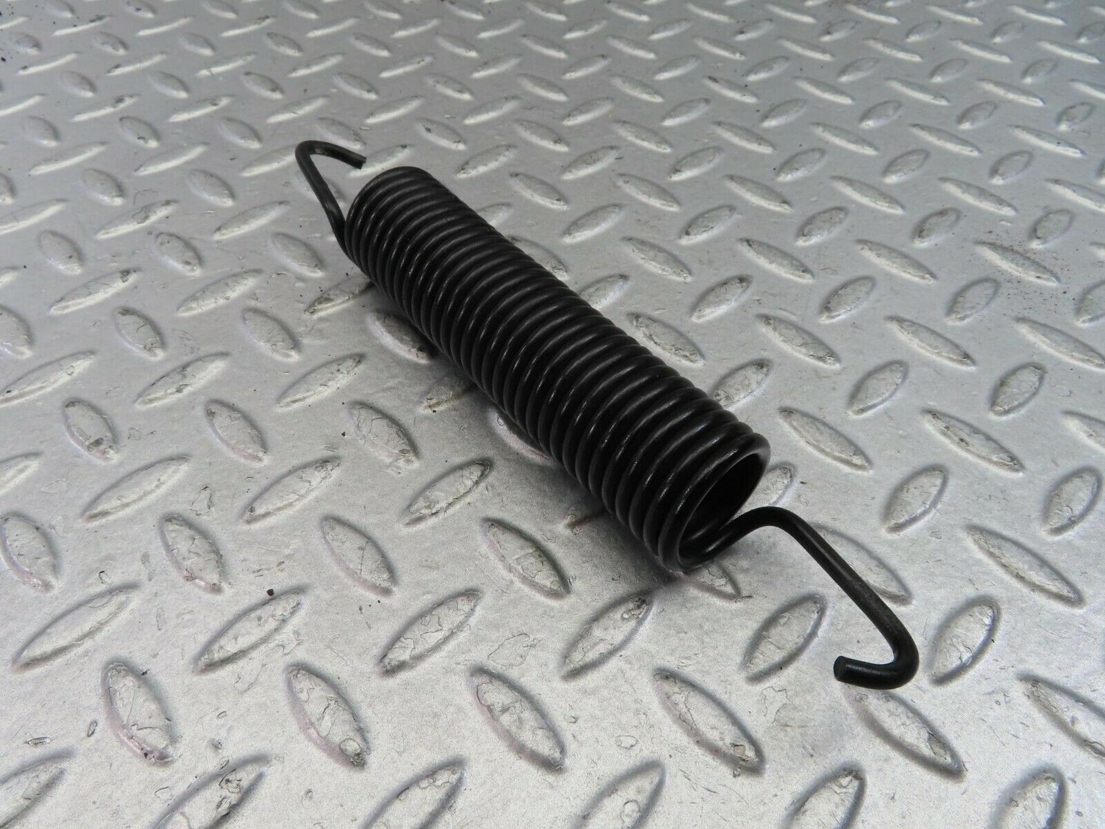 9692 Mercedes-Benz C123 280CE Coupe Trunk Lid Hinge Spring