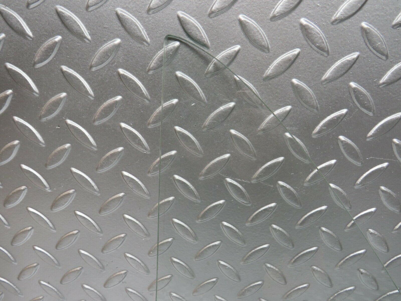 24582 Mercedes-Benz W108 Rear Left Quarter Glass