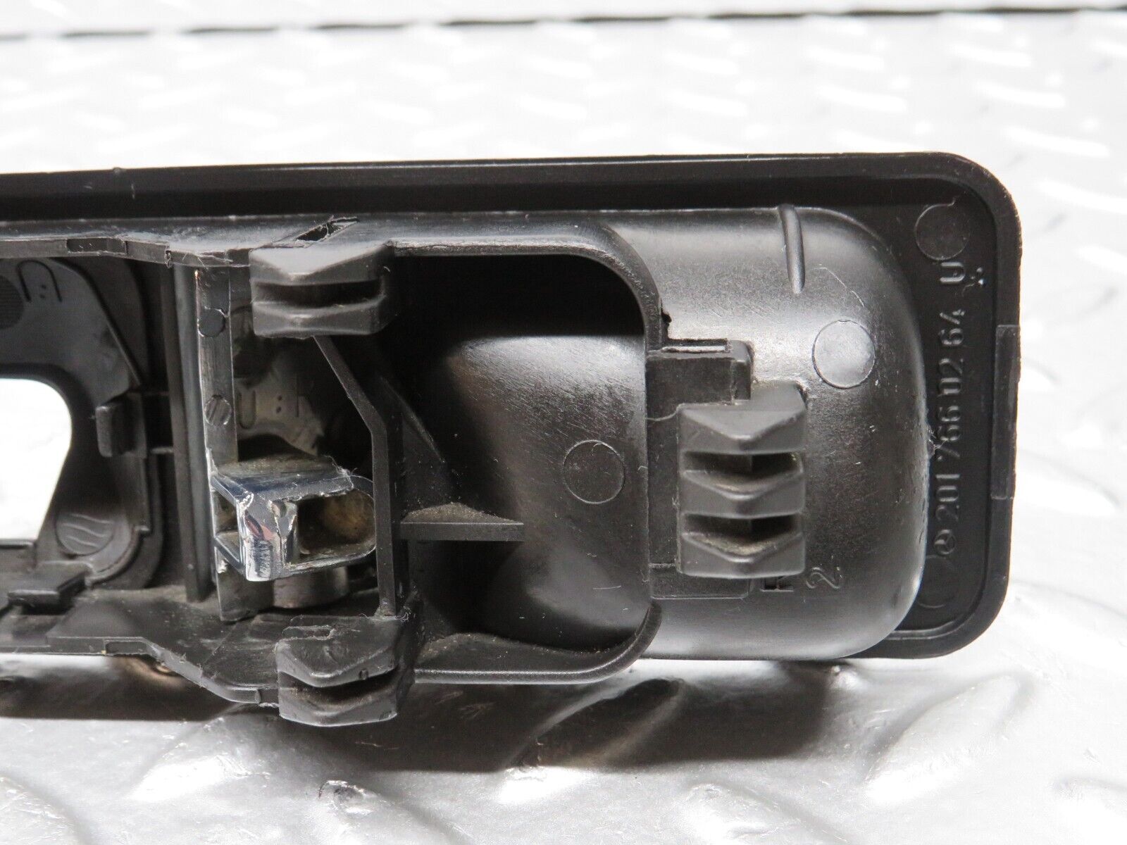 31635 Mercedes-Benz W201 190LE 1.8L Rear Right Interior Door Handle 2017660264