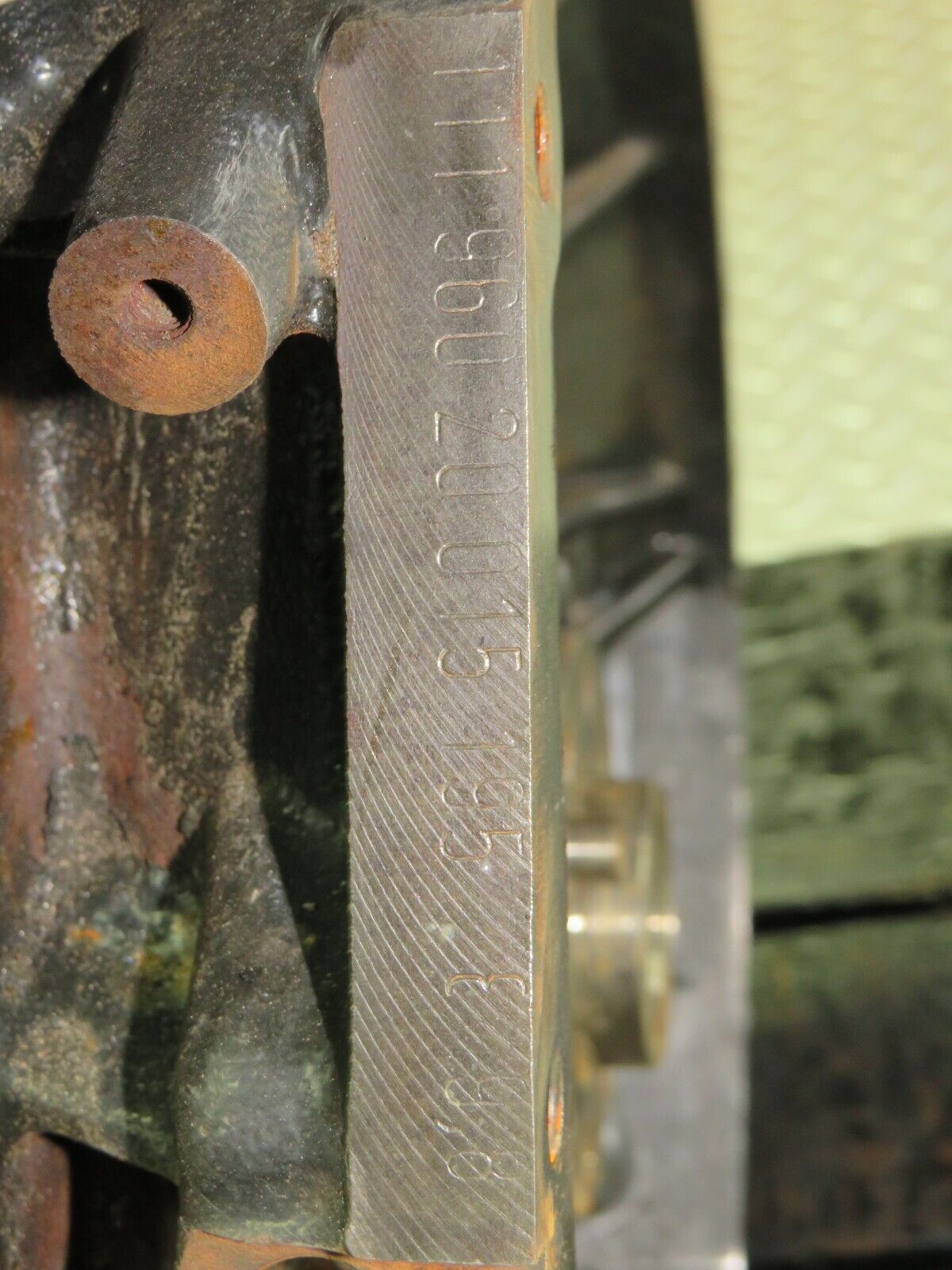 31909 Mercedes-Benz S124 220TE Wagon Complete Engine 1110111201 M111.960