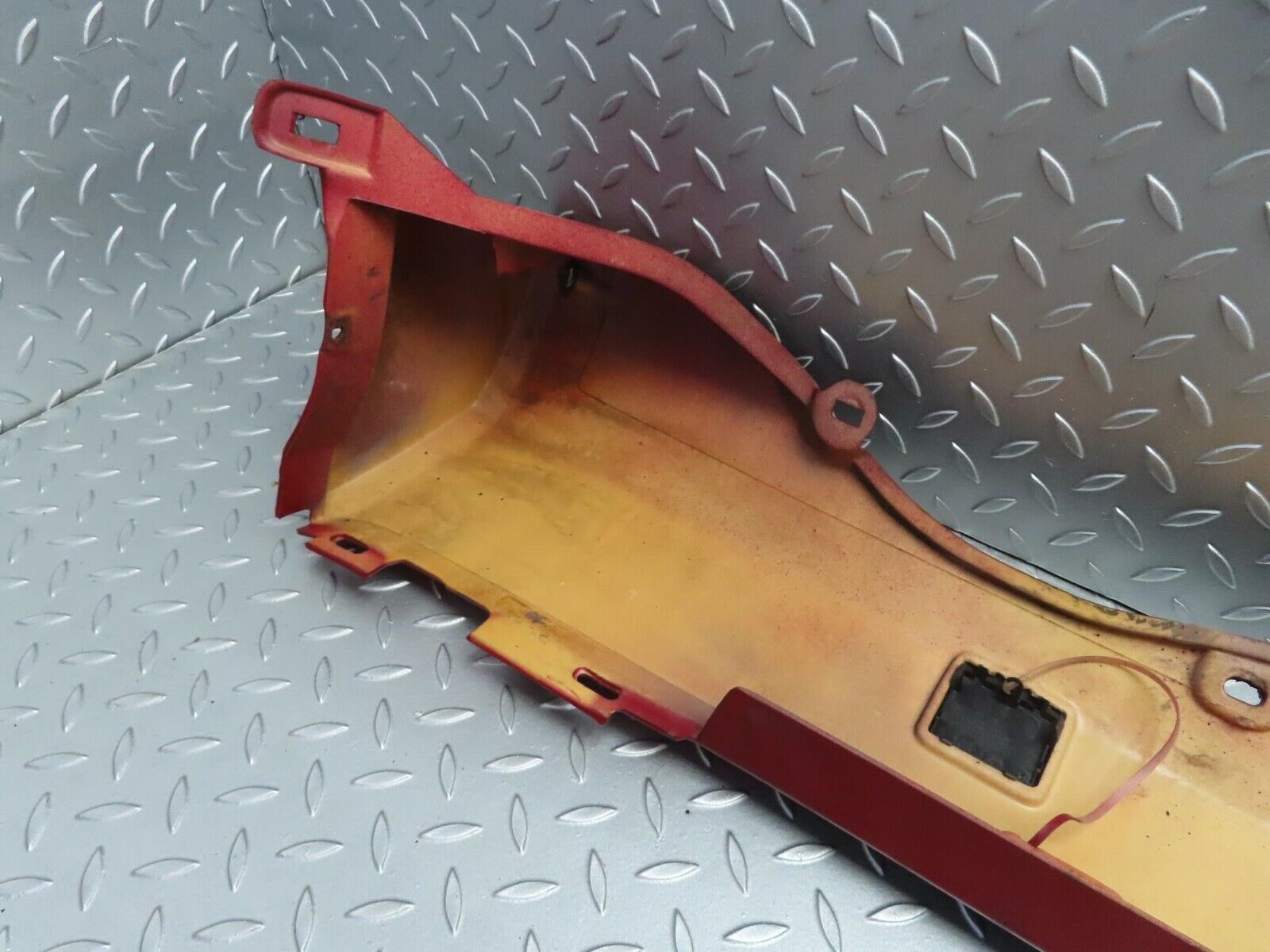 14800 Mercedes-Benz W201 190E Side Skirt Left Side