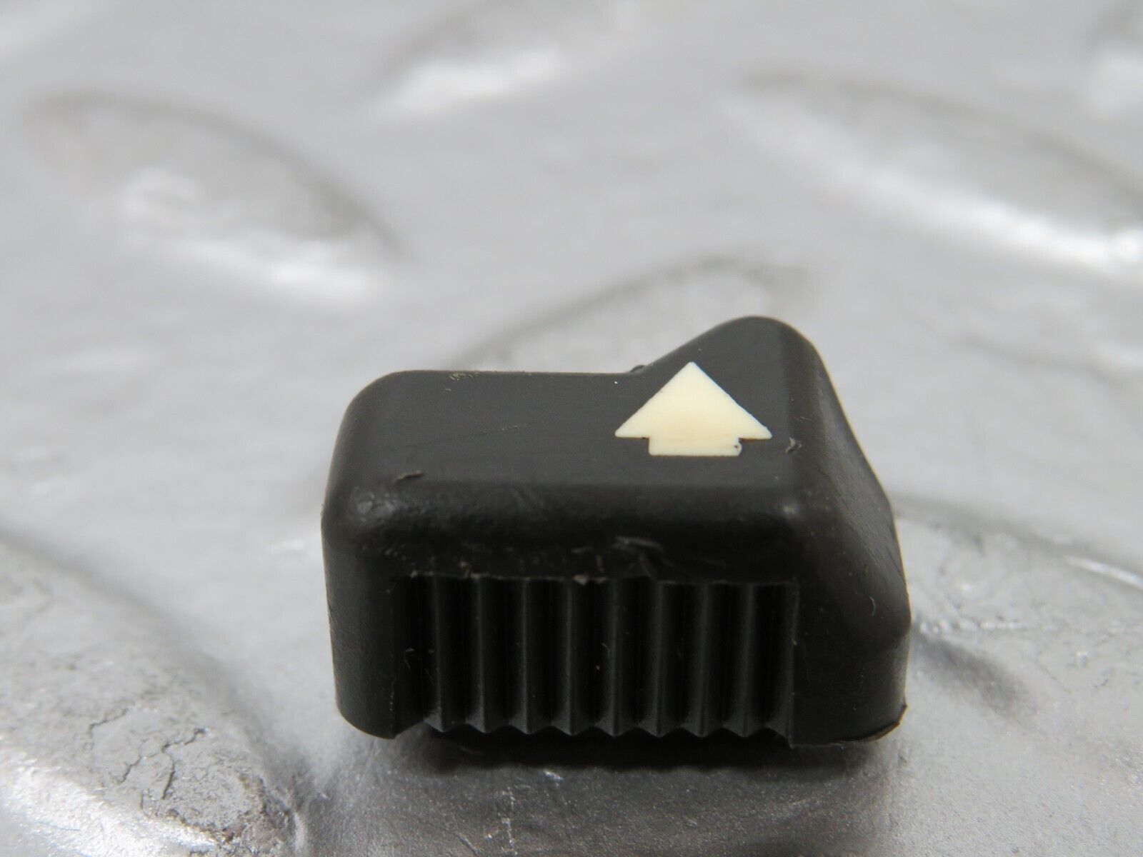 25567 Mercedes-Benz W123 200 Heater Control Knob Set