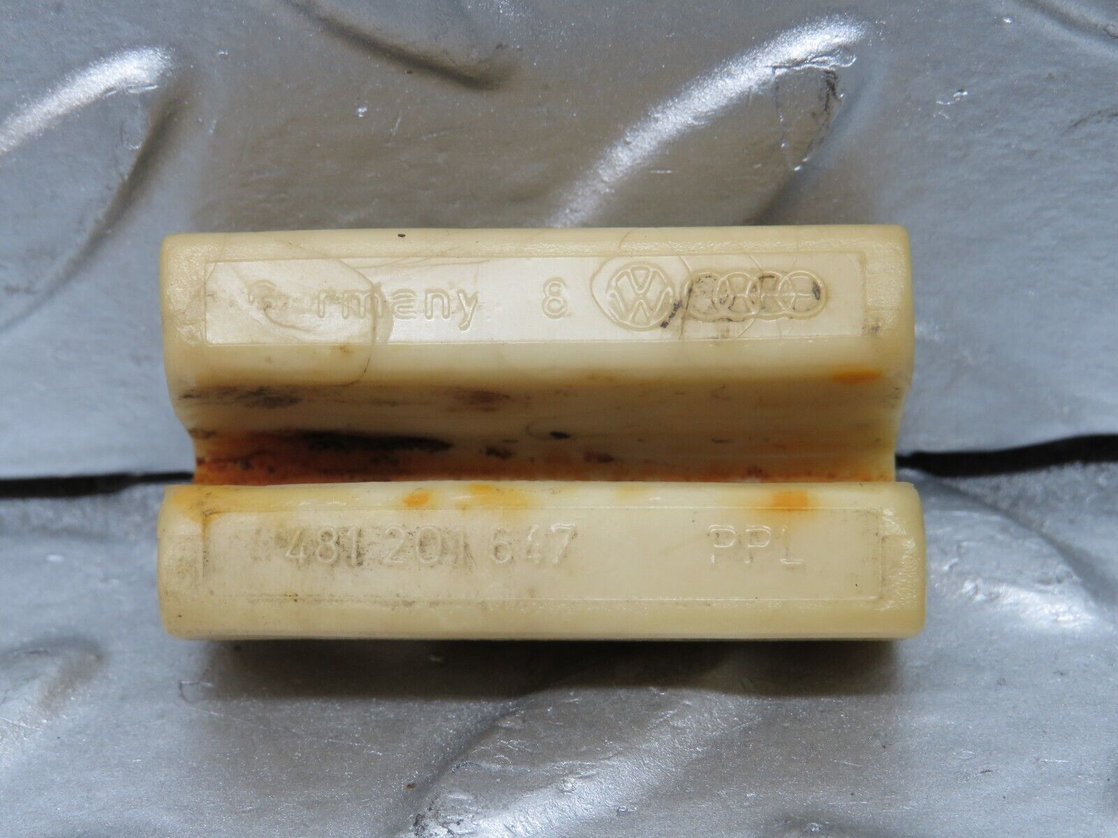 30185 Porsche 924 Fuel Tank Mounting Rubber 481201647