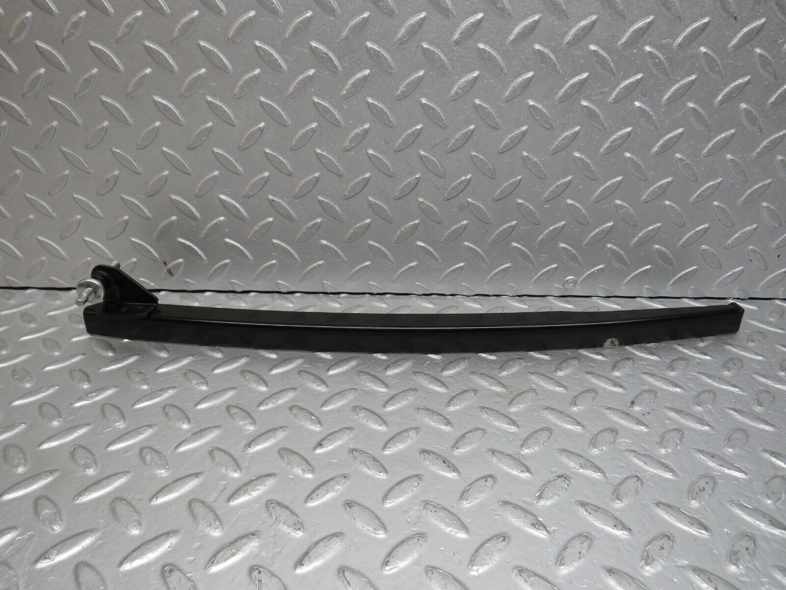 39661 Mercedes-Benz R129 320SL Coupe Right Door Rear Window Channel