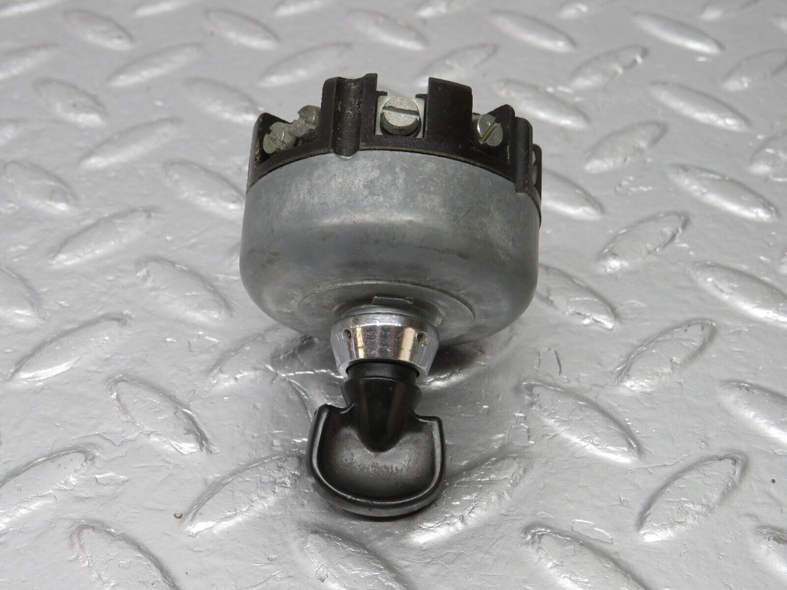 40307 Mercedes-Benz W110 230 Headlight Switch