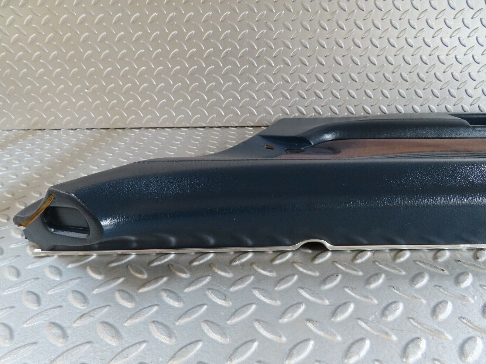 17740 Mercedes-Benz W116 450SEL Rear Right Door Card Blue