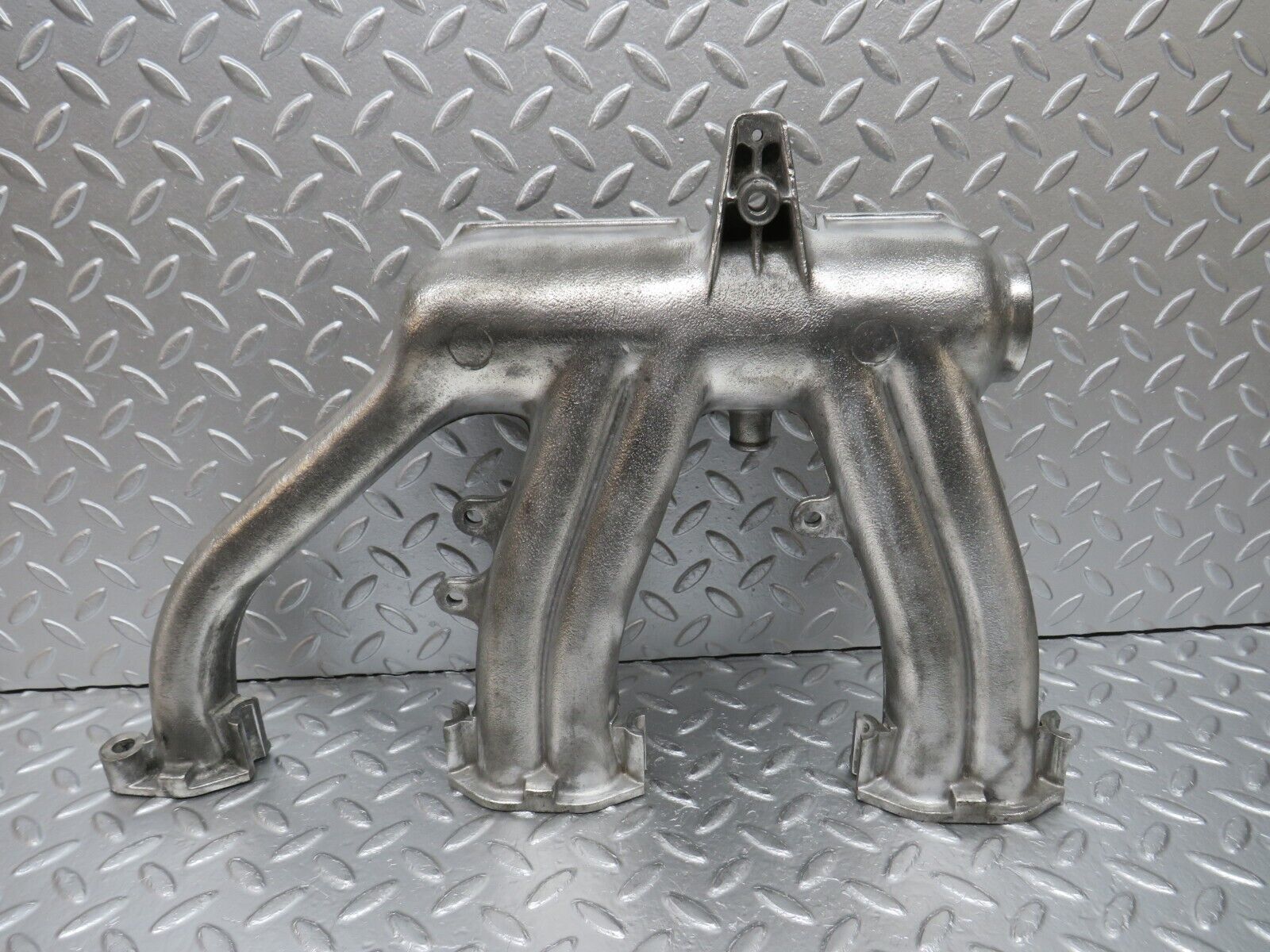 32921 Mercedes-Benz W123 300D Intake Manifold 6171410701