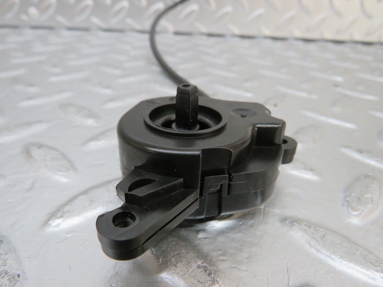 24926 Mercedes-Benz W140 S320 Heater Flap Motor Actuator 1408301633