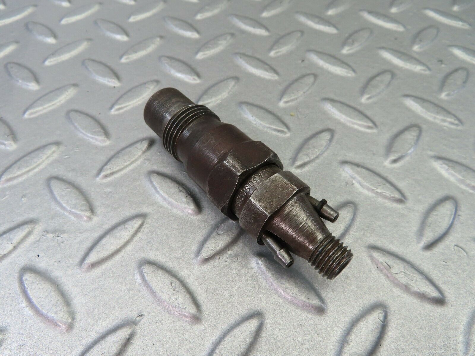 7955 Mercedes-Benz W116 Fuel Injector Bosch OM617