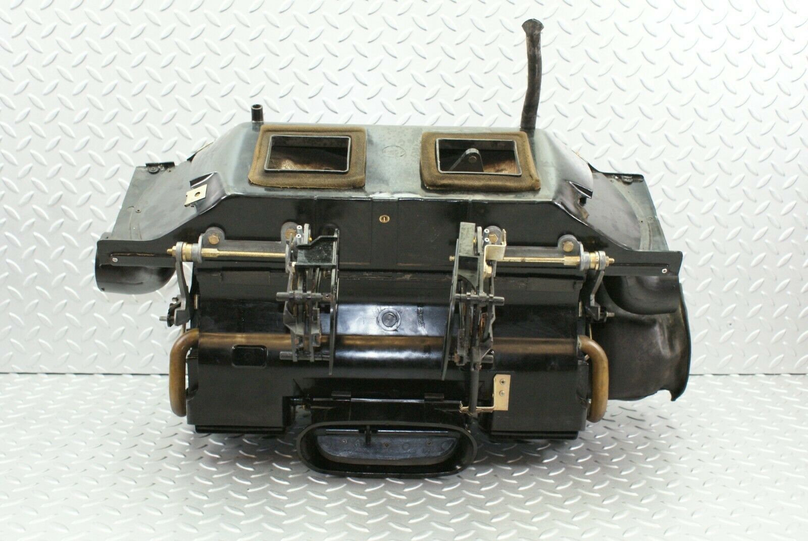 2667 Mercedes-Benz W116 350SE Heater Box Blower Housing