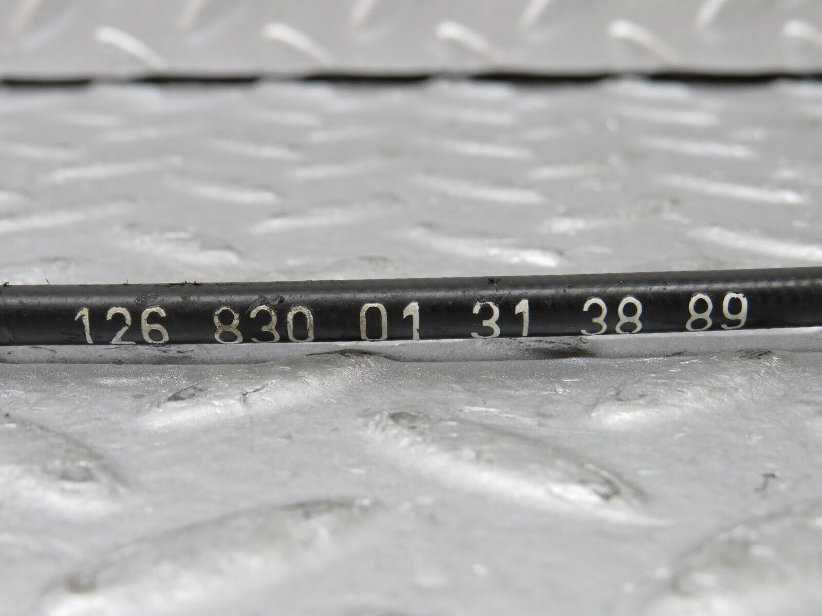 36204 Mercedes-Benz W126 420SE Heater Control Cable 1268300131