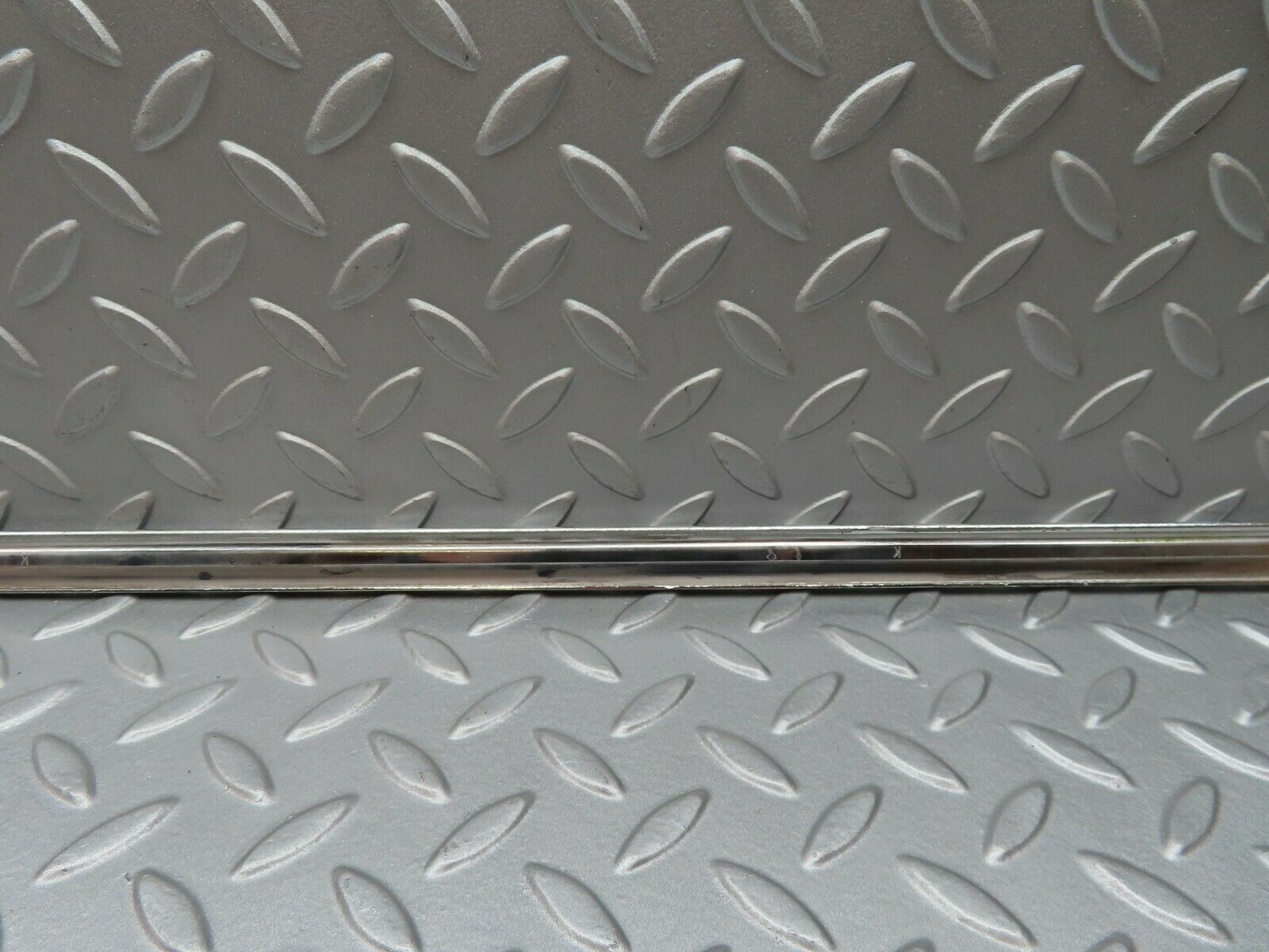 3745 Mercedes-Benz S123 200T Wagon Rear Right Door Chrome Moulding Trim